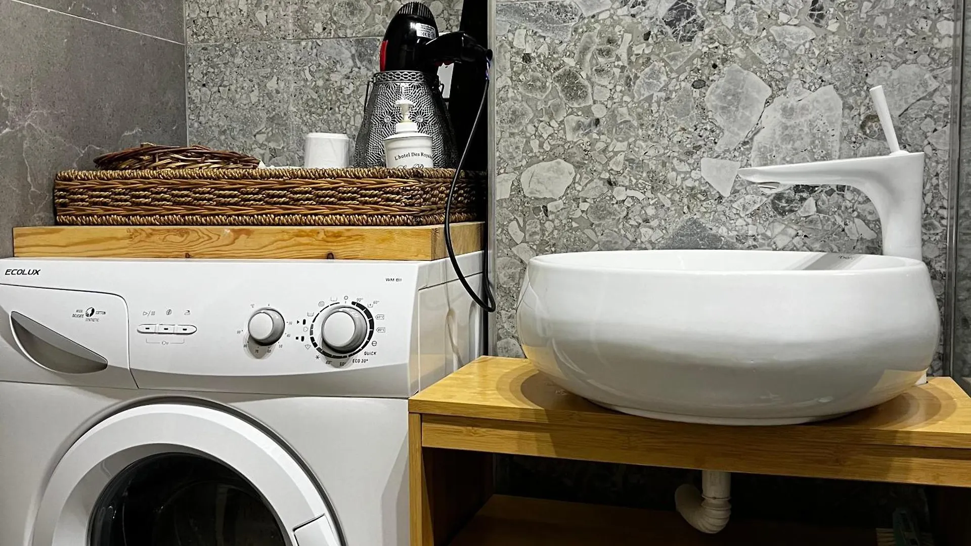 Bllok Area Apartment Tirana